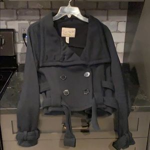 Warm Black Jacket. Cotton/Polyester blend.